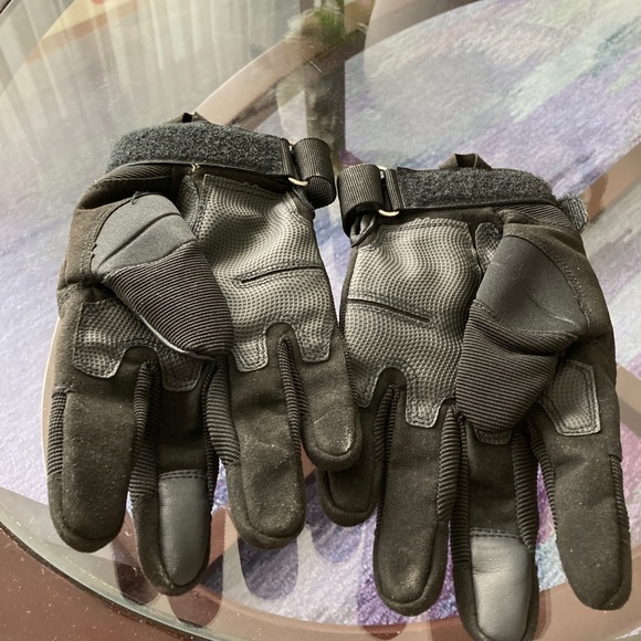 Motorcycle Gloves Bundle 😍 - Picture 2 of 7